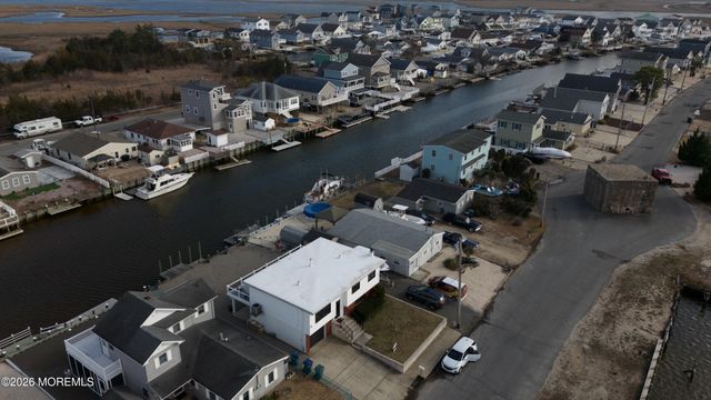 5 S Ensign Drive, Little Egg Harbor, NJ 08087