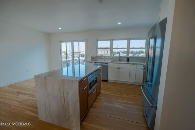5 S Ensign Drive, Little Egg Harbor, NJ 08087