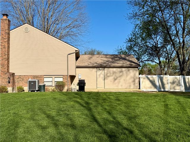 8785 Cobblecreek Drive, Washington Twp, OH 45458