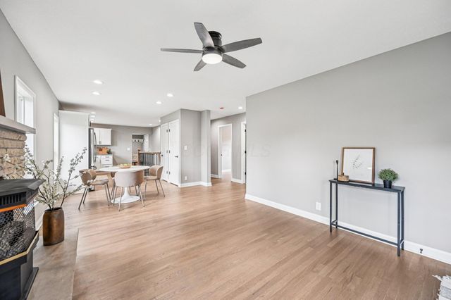 106 N Grener Avenue, Columbus, OH 43228