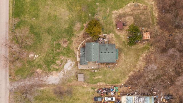 720 W 100 N, Valparaiso, IN 46385