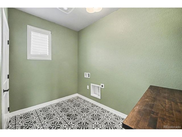 17880 W 95th Pl, Arvada, CO 80007