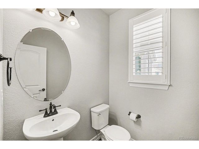 17880 W 95th Pl, Arvada, CO 80007