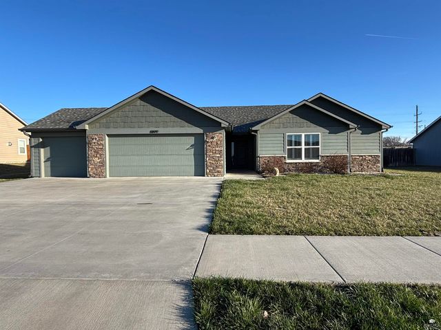 8899 Regina Lane, Manhattan, KS 66502