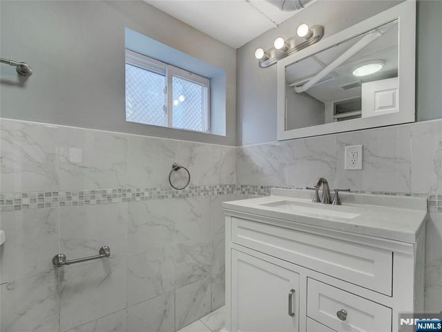 156 Crystal Street 1, North Arlington, NJ 07031