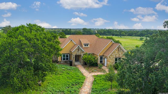 214 MARQUARDT RD, Boerne, TX 78006