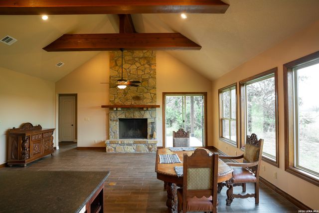 214 MARQUARDT RD, Boerne, TX 78006