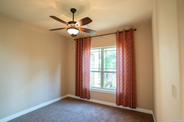 214 MARQUARDT RD, Boerne, TX 78006