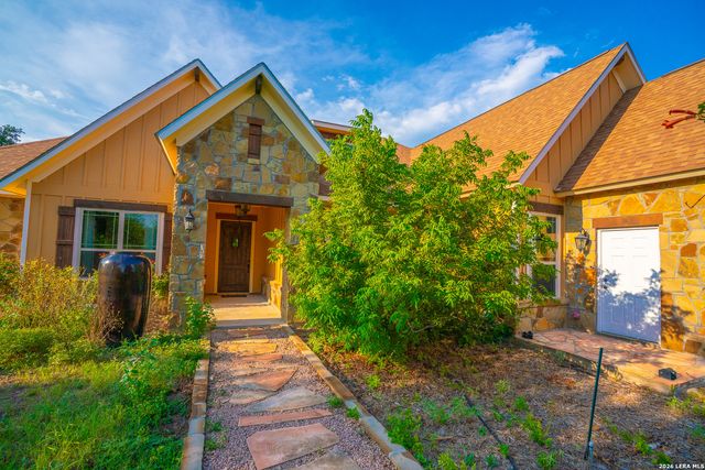 214 MARQUARDT RD, Boerne, TX 78006
