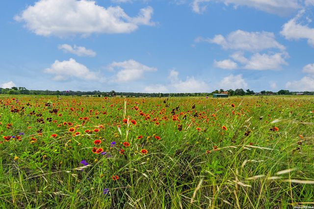 214 MARQUARDT RD, Boerne, TX 78006