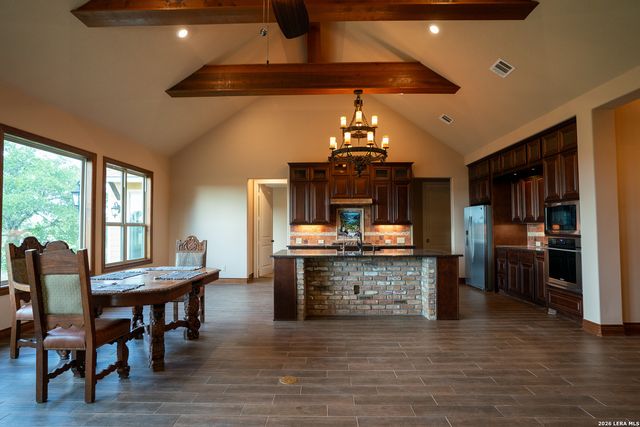 214 MARQUARDT RD, Boerne, TX 78006