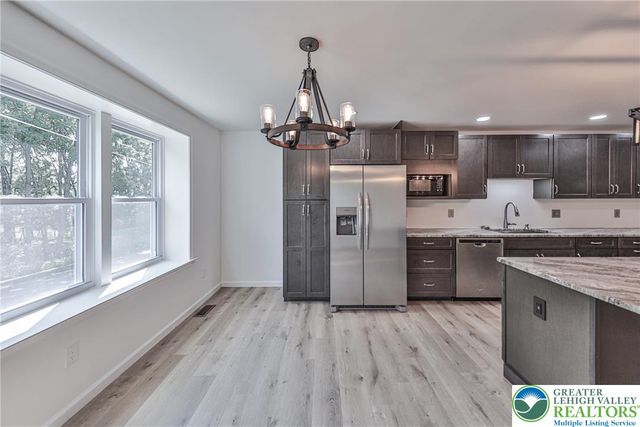 3042 West Beersville Road, Moore Twp, PA 18014