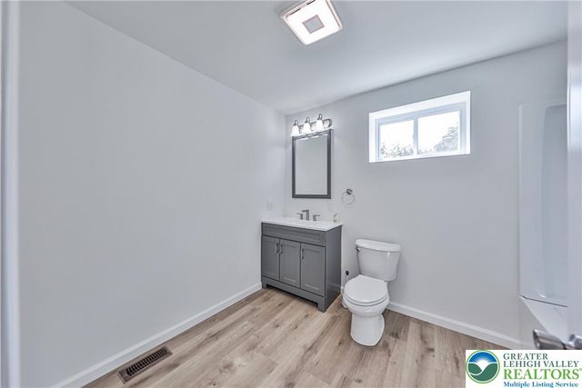3042 West Beersville Road, Moore Twp, PA 18014