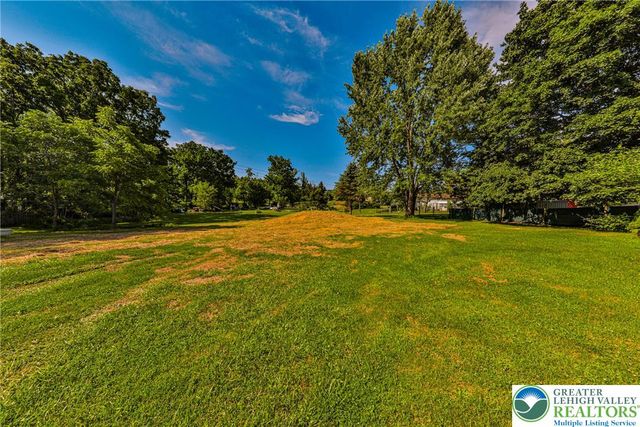 3042 West Beersville Road, Moore Twp, PA 18014