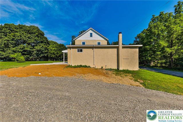 3042 West Beersville Road, Moore Twp, PA 18014