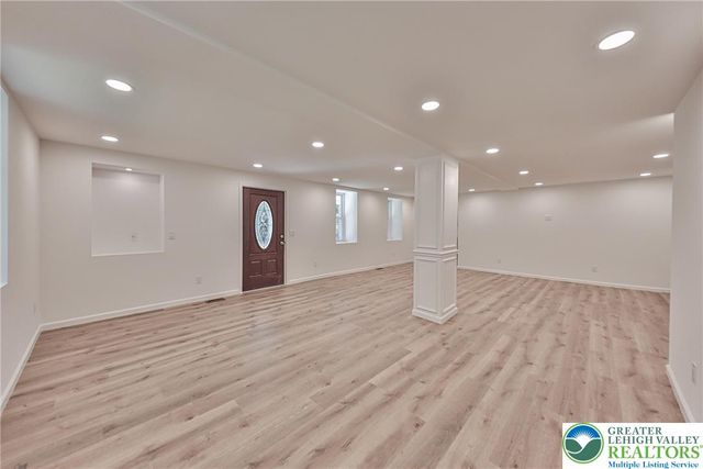 3042 West Beersville Road, Moore Twp, PA 18014