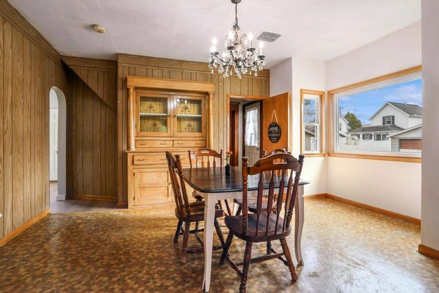 314 COLUMBUS AVENUE, Brillion, WI 54110