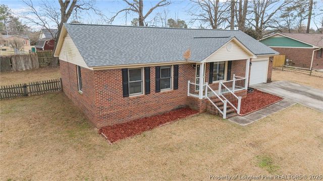 132 Eulon Loop, Raeford, NC 28376