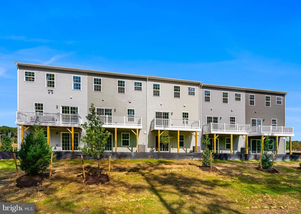 8515 BRANCH SIDE WAY #B, Brandywine, MD 20613