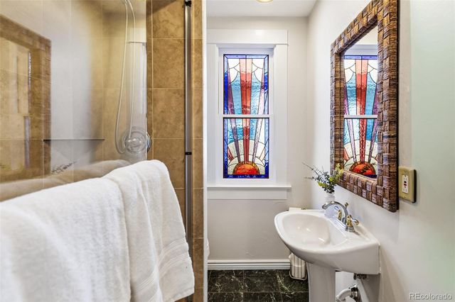 2576 Dexter Street, Denver, CO 80207