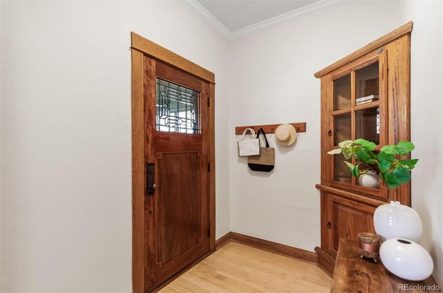 2576 Dexter Street, Denver, CO 80207