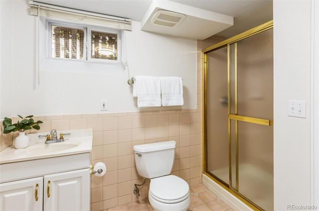 2576 Dexter Street, Denver, CO 80207