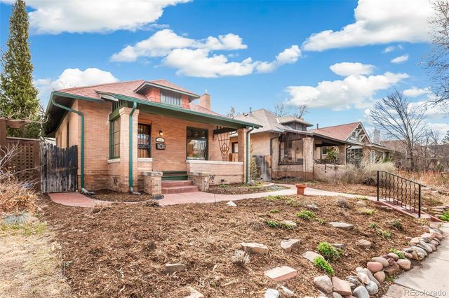 2576 Dexter Street, Denver, CO 80207