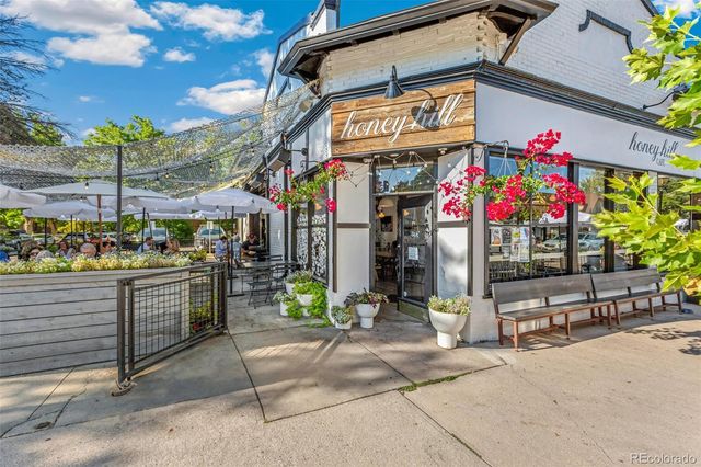 2576 Dexter Street, Denver, CO 80207