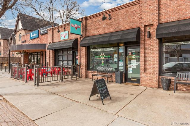 2576 Dexter Street, Denver, CO 80207