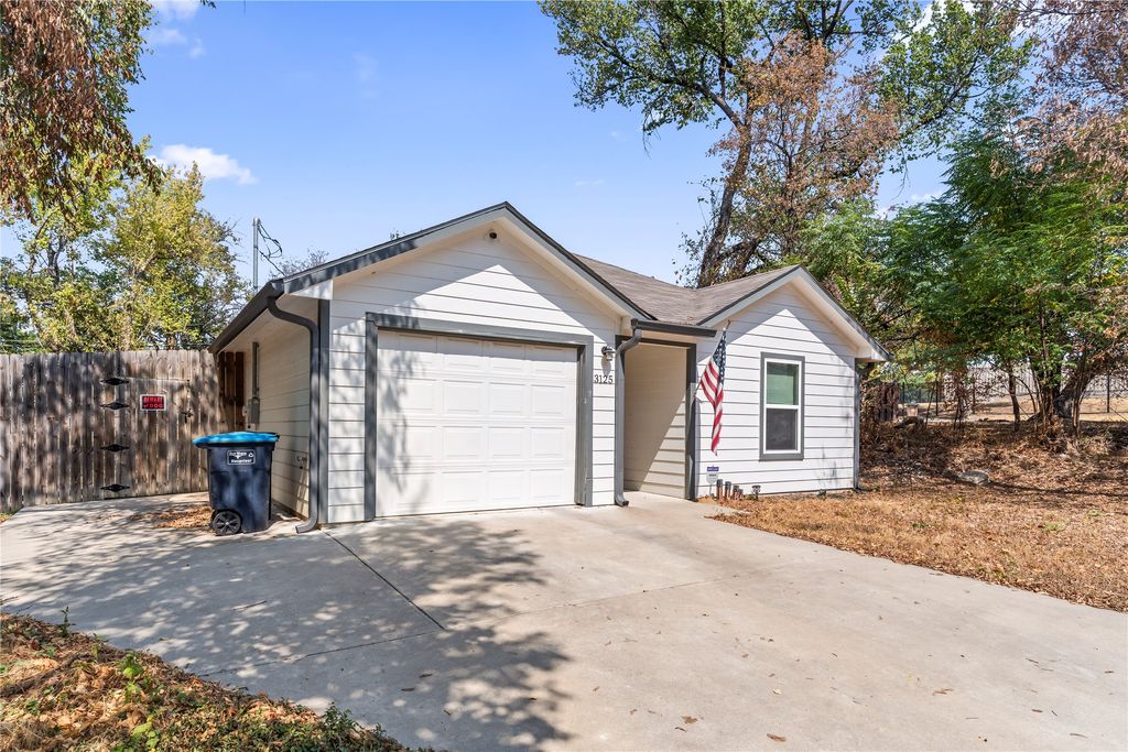 3125 Millet Avenue, Fort Worth, TX 76105 — photo 4