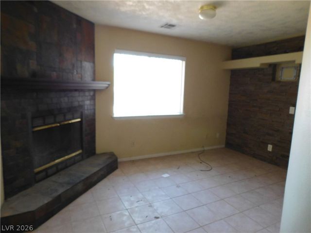 4760 East McGraw Road, Pahrump, NV 89061