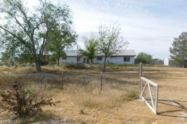 4760 East McGraw Road, Pahrump, NV 89061