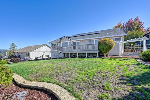 224 Success Mine Loop, Grass Valley, CA 95945