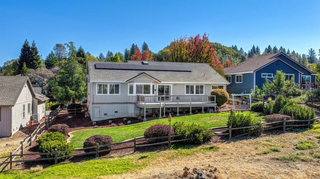 224 Success Mine Loop, Grass Valley, CA 95945