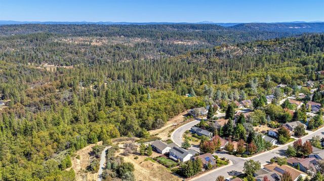 224 Success Mine Loop, Grass Valley, CA 95945