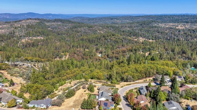 224 Success Mine Loop, Grass Valley, CA 95945