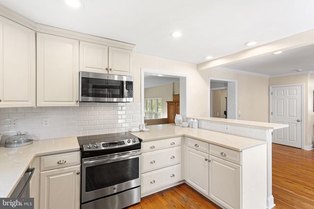 630 POMONA AVE, Haddonfield, NJ 08033