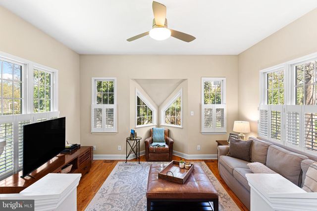 630 POMONA AVE, Haddonfield, NJ 08033