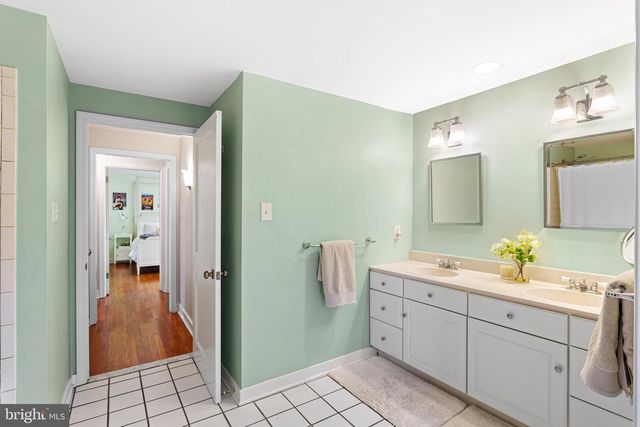 630 POMONA AVE, Haddonfield, NJ 08033
