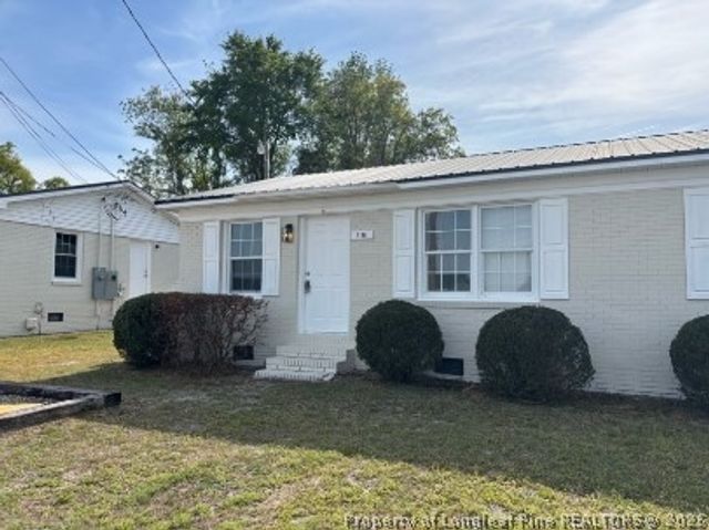 116 Calvin Street A, Spring Lake, NC 28390