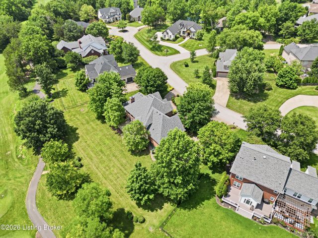 205 Sycamore Hills Ct, Louisville, KY 40245