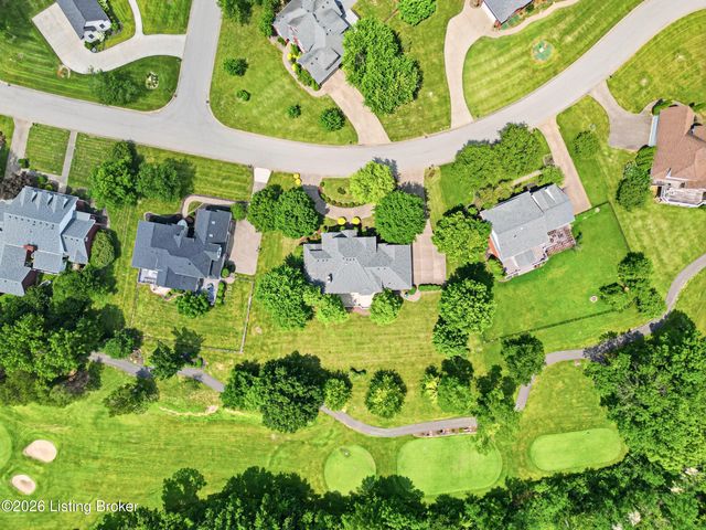 205 Sycamore Hills Ct, Louisville, KY 40245