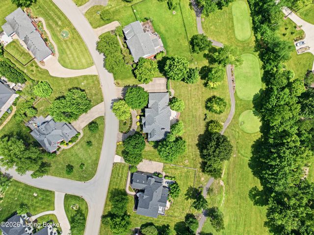 205 Sycamore Hills Ct, Louisville, KY 40245