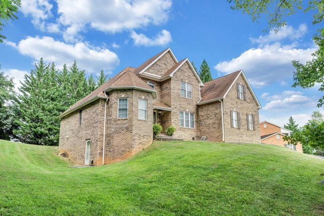 3770 Laurel Ridge RD, Roanoke, VA 24017