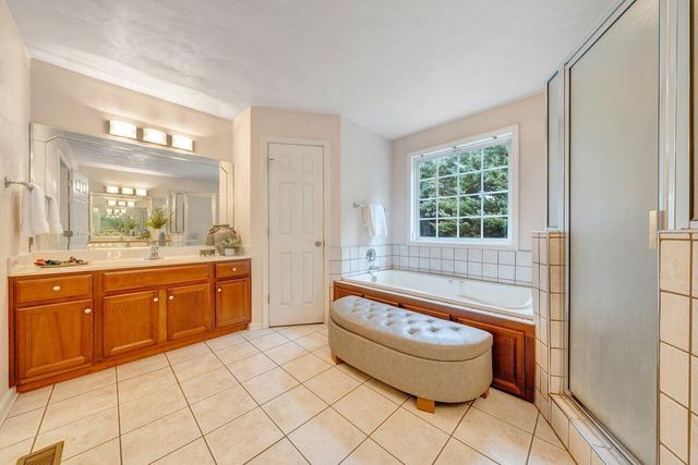 3770 Laurel Ridge RD, Roanoke, VA 24017