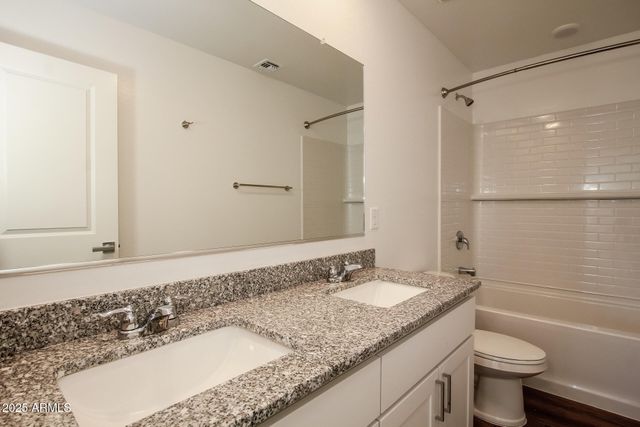 9117 N 181ST Avenue 101, Waddell, AZ 85355