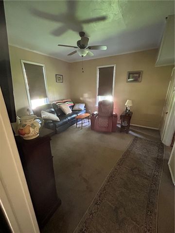 504 Federal St, City Of But Nw, PA 16001