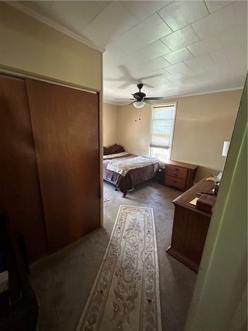 504 Federal St, City Of But Nw, PA 16001