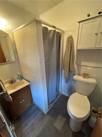 504 Federal St, City Of But Nw, PA 16001