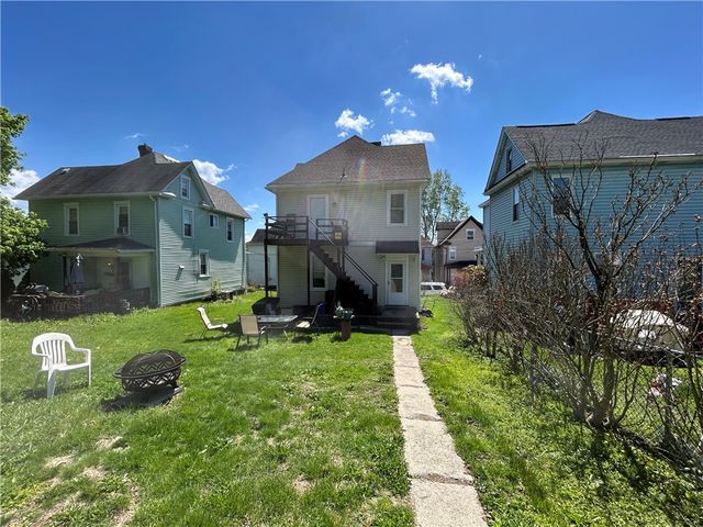 504 Federal St, City Of But Nw, PA 16001